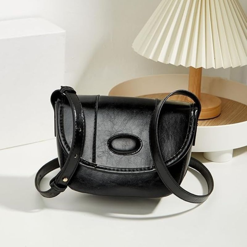 Vintage Oil Wax Leather Saddle Crossbody Bag